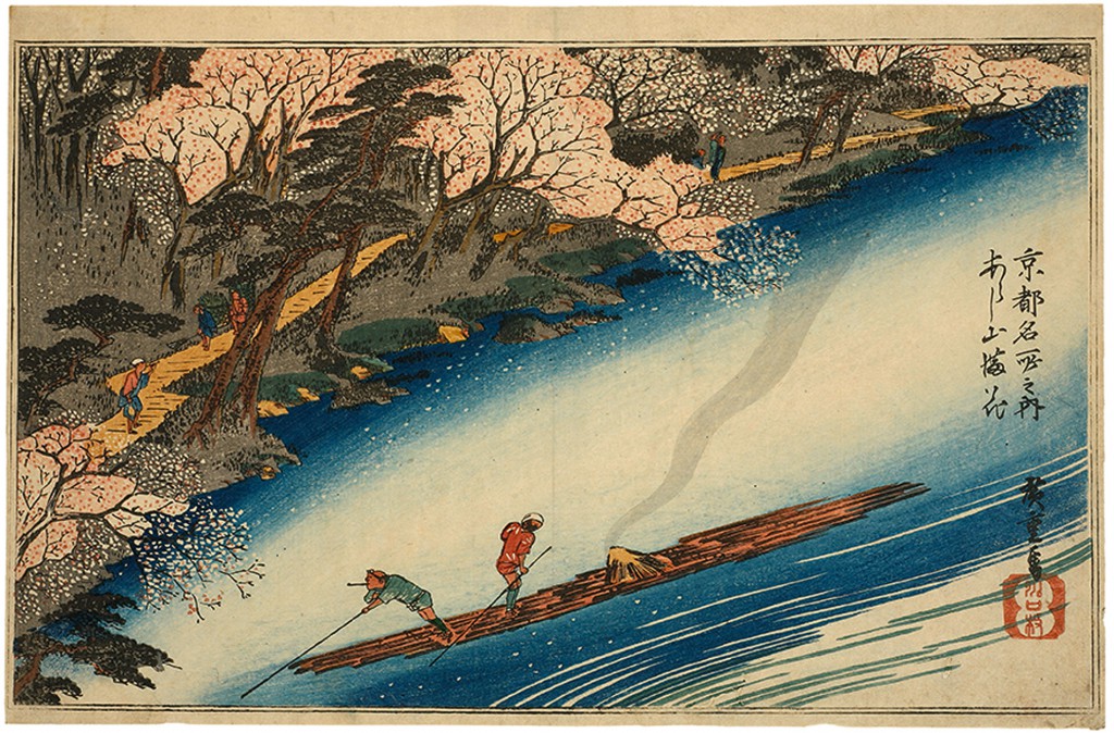 Andō Hiroshige, Arashiyama bei voller Kirschblüte, 1834, 23,6 × 35,9 cm; Museum für Angewandte Kunst Frankfurt am Main. Aus der Serie „Berühmte Stätten in Kyōto“. Nach dem großen Erfolg des Tōkaidō-Zyklus gestaltete Hiroshige weitere Landschaftsserien, darunter 1834 diese Folge von zehn Drucken Kyōto meisho no uchi („Berühmte Stätten in Kyōto“). Dabei griff er auf illustrierte Reiseführer (meisho zu-e) zurück und transformierte die monochromen Vor­bilder in stimmungsvolle, farbige Bildszenen. Arashiyama im Westen von Kyōto war berühmt für seine Kirschblüte, die auf diesem Frühlingsbild gerade ihren Höhepunkt erreicht hat