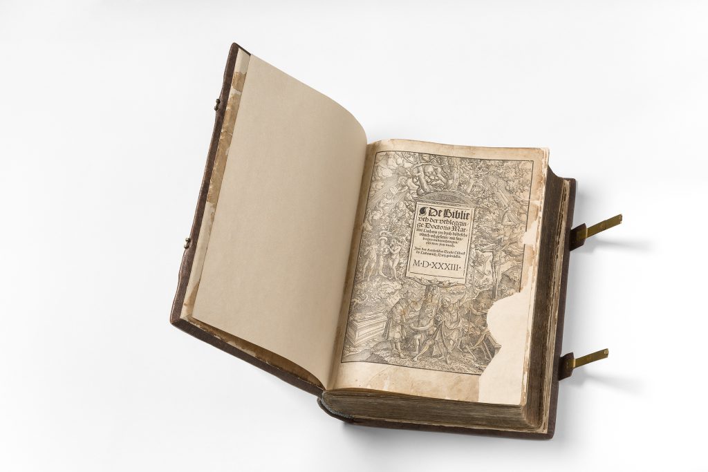 Niederdeutsche Übersetzung der Lutherbibel, 1533, Theologisches Zentrum Braunschweig; © Foto Braunschweigisches Landesmuseum