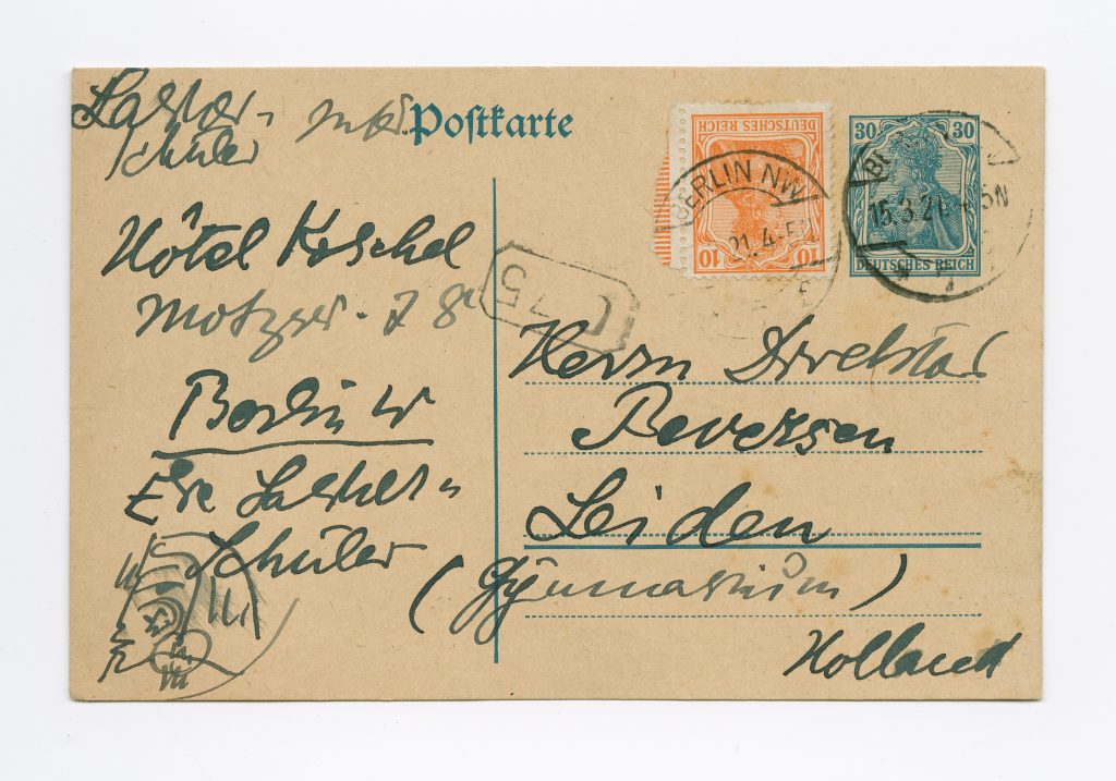 Else Lasker-Schüler aus Berlin an N. J. Beversen in Leiden, Postkarte mit Selbstporträt, 15. März 1921. © DLA Marbach