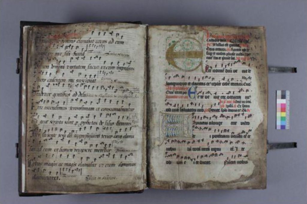 Seiten mit Notation und Text nach der Restaurierung, Foto: Vera Gremme, Antje Brauns