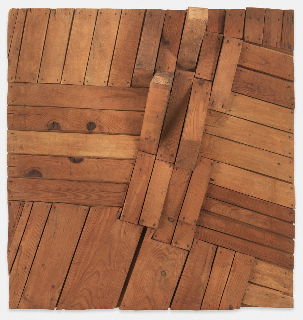 Holztafel aus verschiedenen Stücken