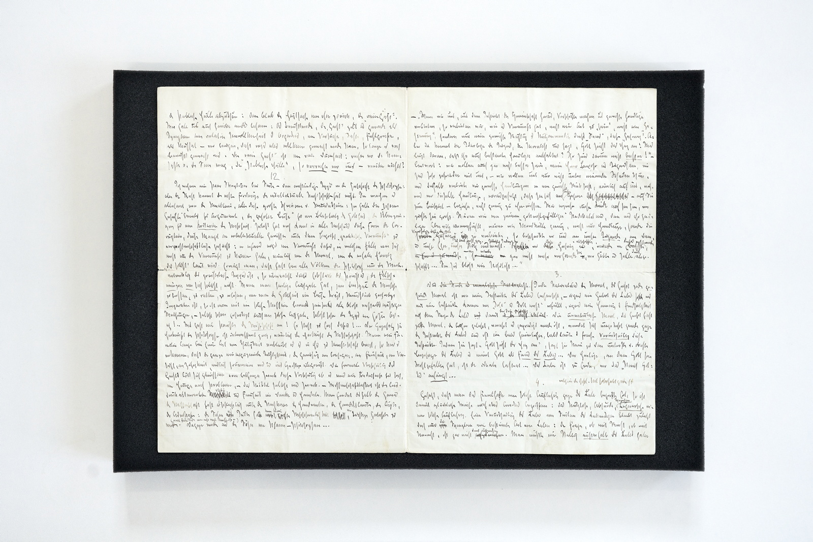 doppelseitige Handschrift, geöffnet